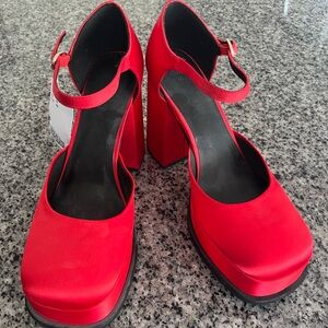 NWT Red Platform Mary Jane Heels